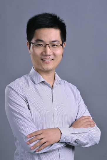 李长嘉.jpg